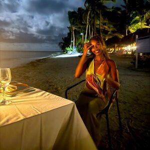 Meet your Posher, Tichelle